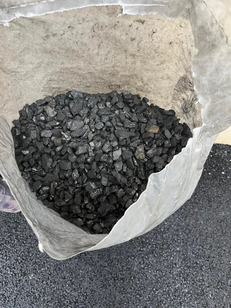 Vente de charbon 1Tonne, Enlèvement, Comme neuf