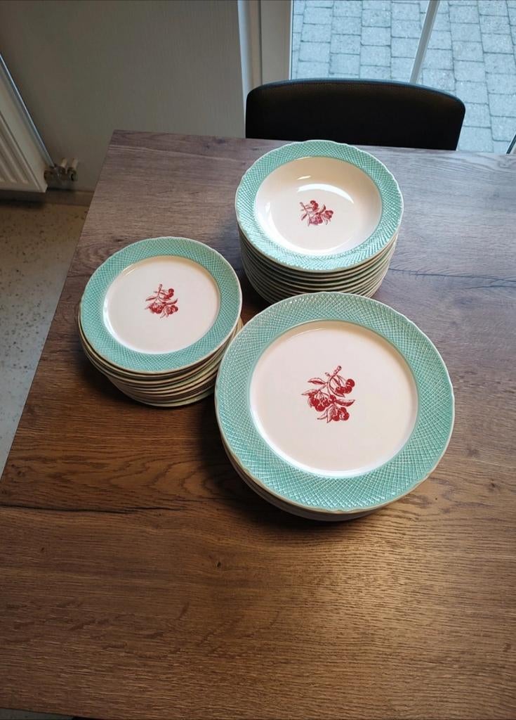 bordenset comptoir de famille, Enlèvement, Assiettes(s)