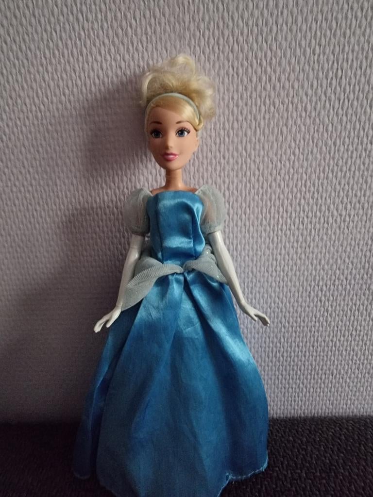 Barbie Disney, Comme neuf, Barbie