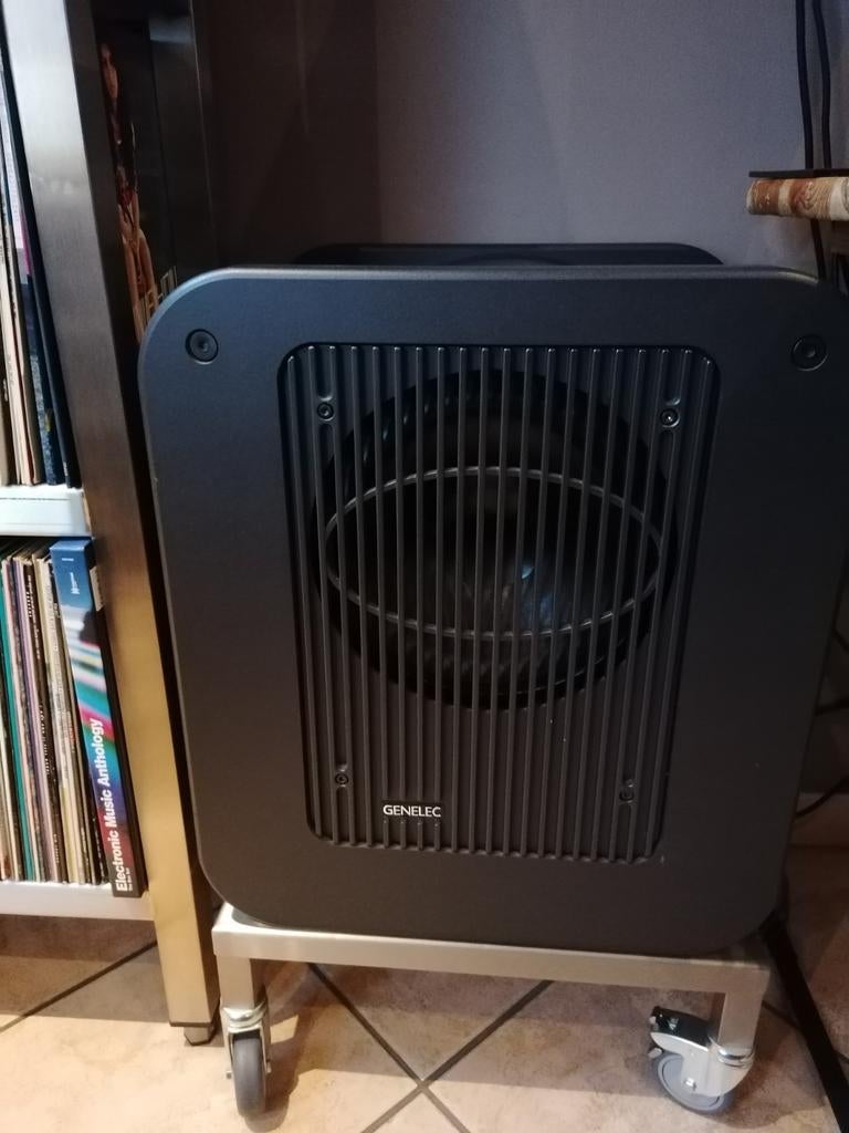 GENELEC 7060A, TV, Hi-fi & Vidéo, Enceintes, Enlèvement, Comme neuf