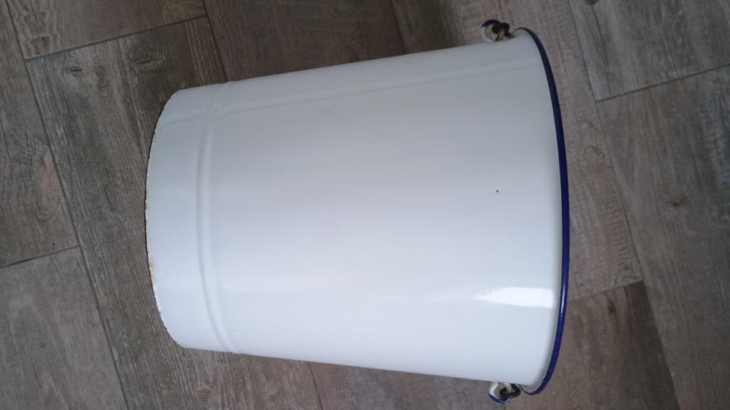 Emmer email yugoslavia 30 cm, Ophalen