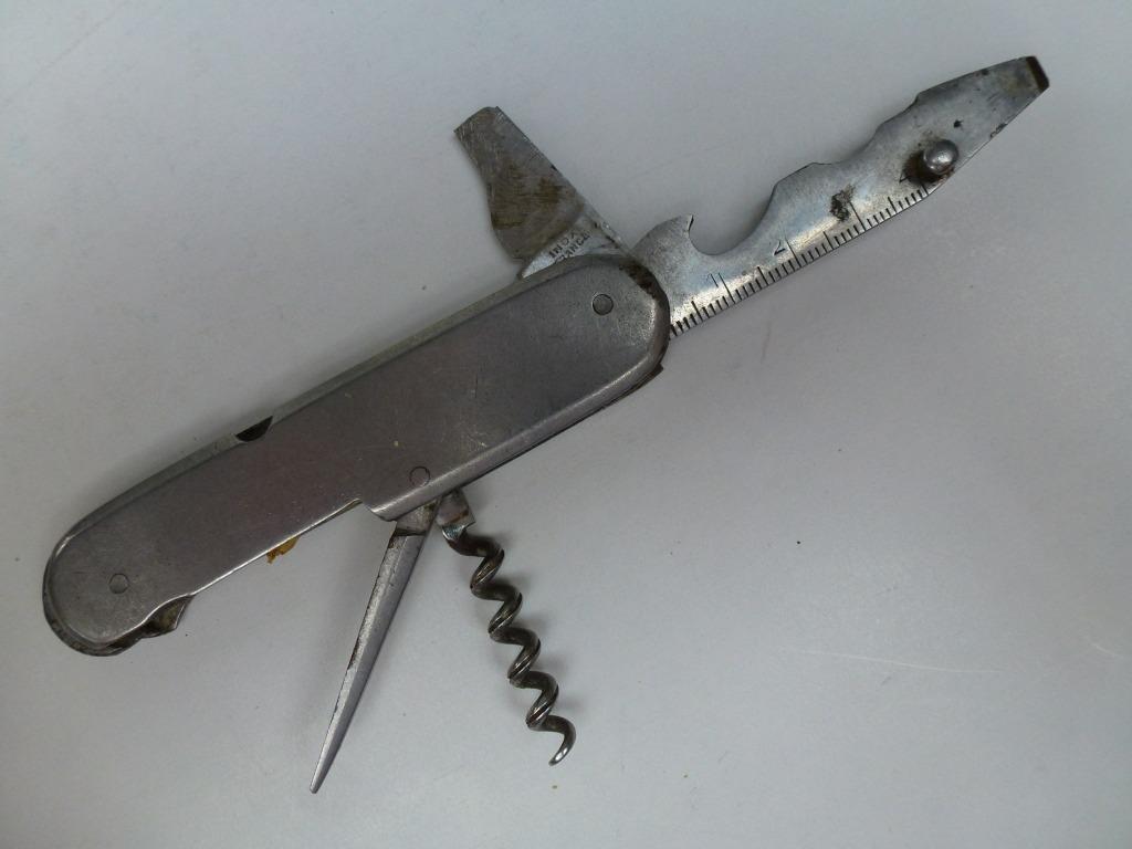 couteau de poche, tournevis, lame, lime, déboucheuse, épingl, Caravanes & Camping, Enlèvement ou Envoi, Utilisé