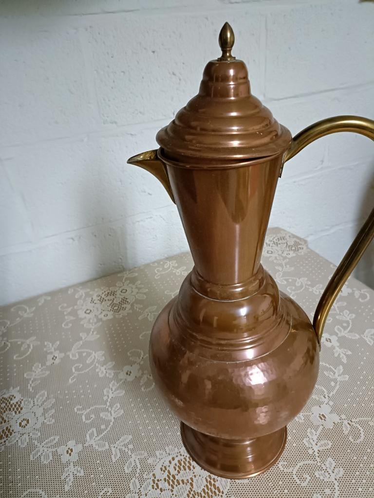 Cruche arabe en cuivre — Avec couvercle et poignée, Enlèvement, Cuivre
