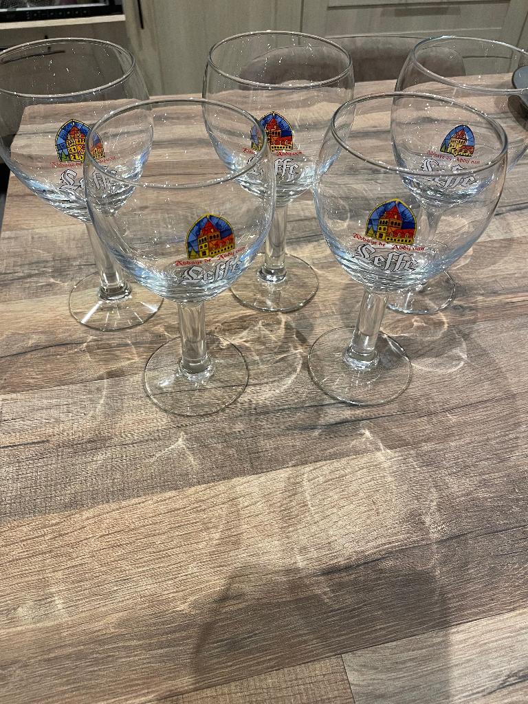 5 verres à bière LEFFE, Enlèvement, Neuf, Verre ou Verres, Leffe