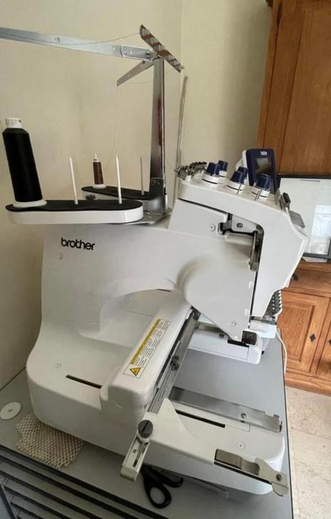 Borduurmachine Brother, Ophalen, Zo goed als nieuw, Borduurmachine