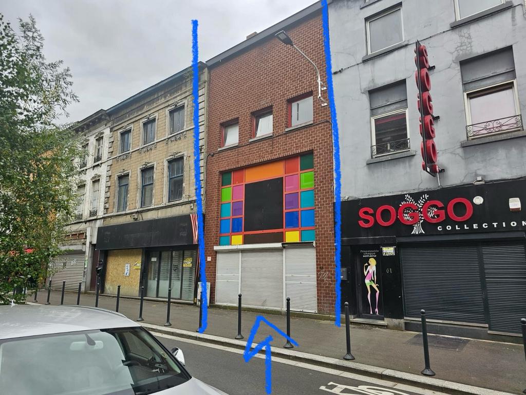 Immeuble commercial, Immo, Maisons à vendre, Habitation avec espace professionnel, 225 m², Jusqu'à 200 m², Charleroi