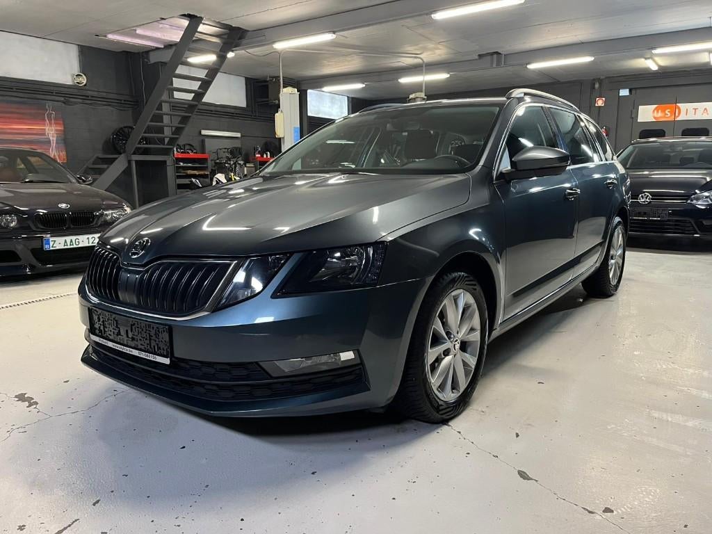 SKODA OCTAVIA **BOITE AUTO** 12MOIS DE GARANTIE, Automaat, Stof, Zwart, 1600 cc