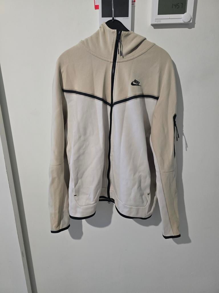 Nike tech fleece Vest (Large) 50€, Kleding | Heren, Ophalen of Verzenden