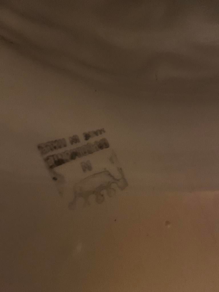 Prachtige beeldjes groot en drie  kleine gelerkt, Ophalen