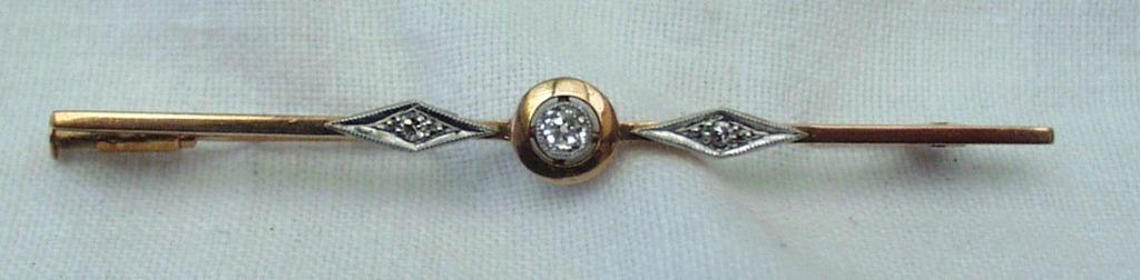 Broche art déco en or et diamant 18 carats., Enlèvement ou Envoi, Or, Broche, Avec pierre précieuse