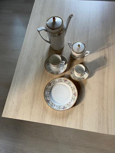 12 delig koffieservies (Essenbach) + 6 kleine kopjes, Huis en Inrichting, Keuken | Servies, Ophalen, Nieuw, Porselein, Compleet servies