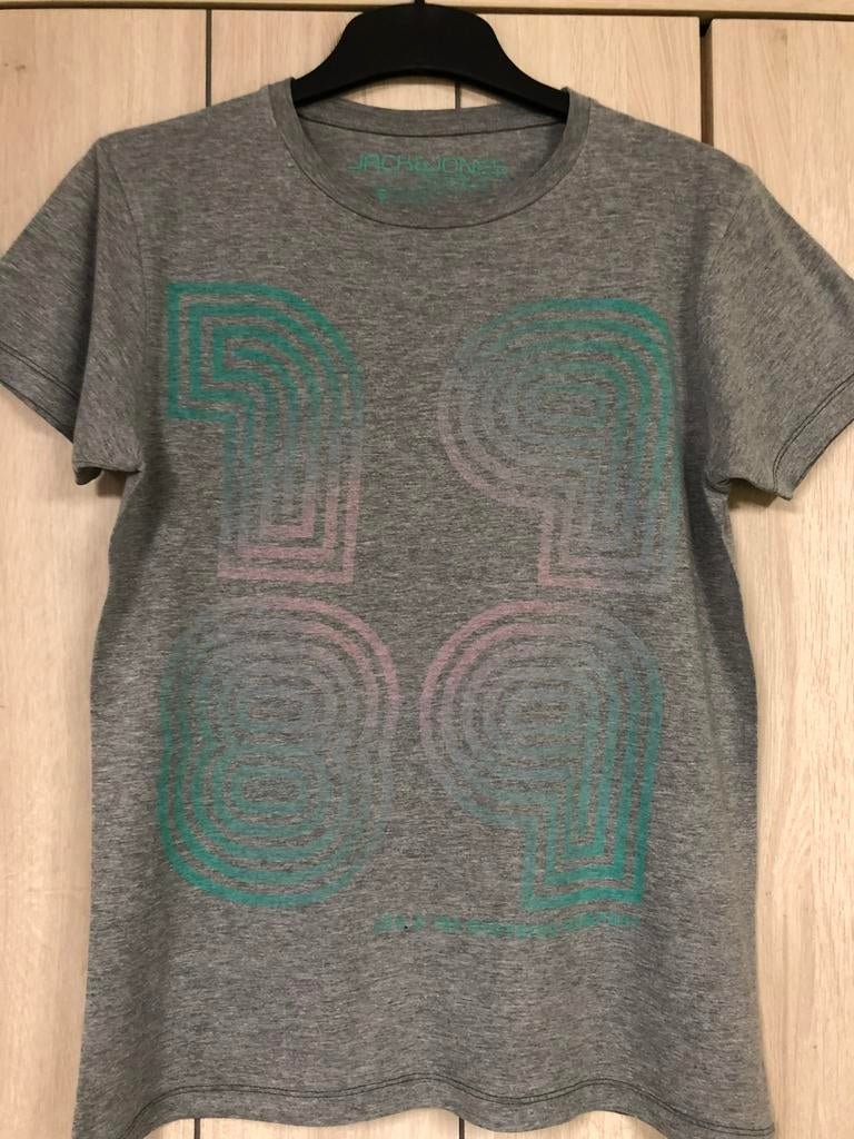 T-shirt : Jack & Jones : maat S, Kleding | Heren, T-shirts, Ophalen of Verzenden, Zo goed als nieuw, Grijs, Jack & Jones