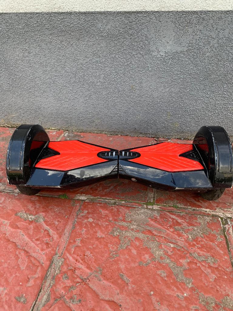 Hoverboard avec Bluetooth, Enfants & Bébés, Jouets | Extérieur | Véhicules à batterie, Enlèvement, Utilisé