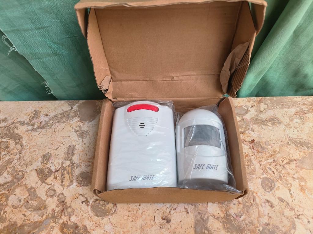 Mini alarmsysteem op batterijen (Safe Mate), Bricolage & Construction, Systèmes d'alarme, Sans fil, Mouvement, Enlèvement ou Envoi