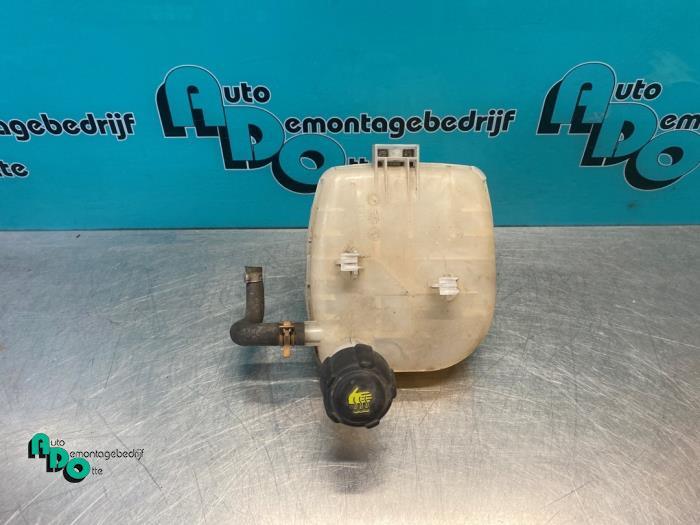 Réservoir d'expansion d'un Renault Twingo (Twingo 07-), Autos : Pièces & Accessoires, Renault, -, 3 mois de garantie, Utilisé