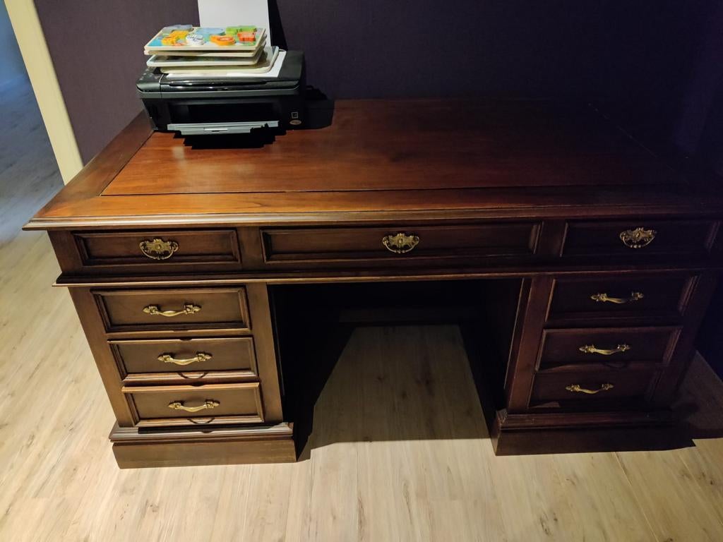 Massieve Engels Bureau zeer goede staat, Huis en Inrichting, Bureaus, Ophalen, Gebruikt