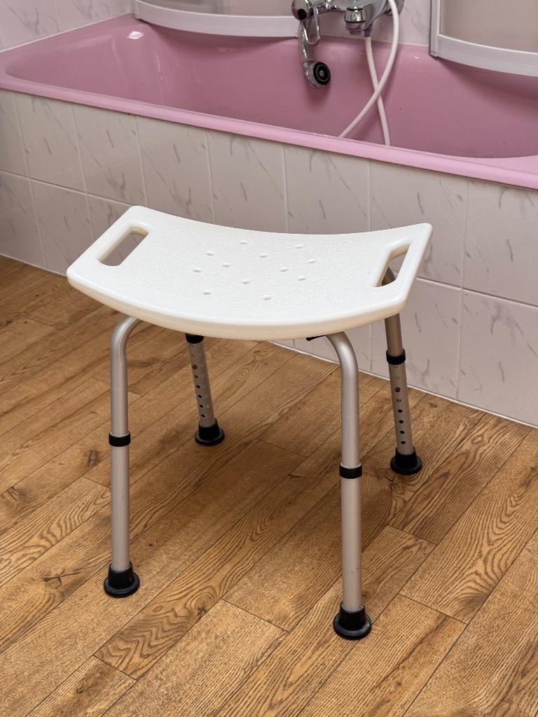 Douchekruk, Diversen, Verpleegmiddelen, Ophalen, Zo goed als nieuw