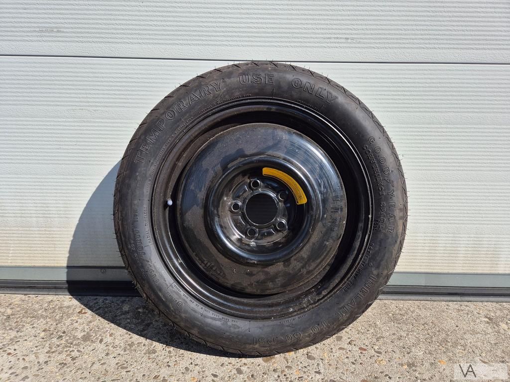 Thuiskomer Hyundai Tucson Kia Sportage Nissan Qashqai €150, Auto-onderdelen, Banden en Velgen, Banden en Velgen, Personenwagen