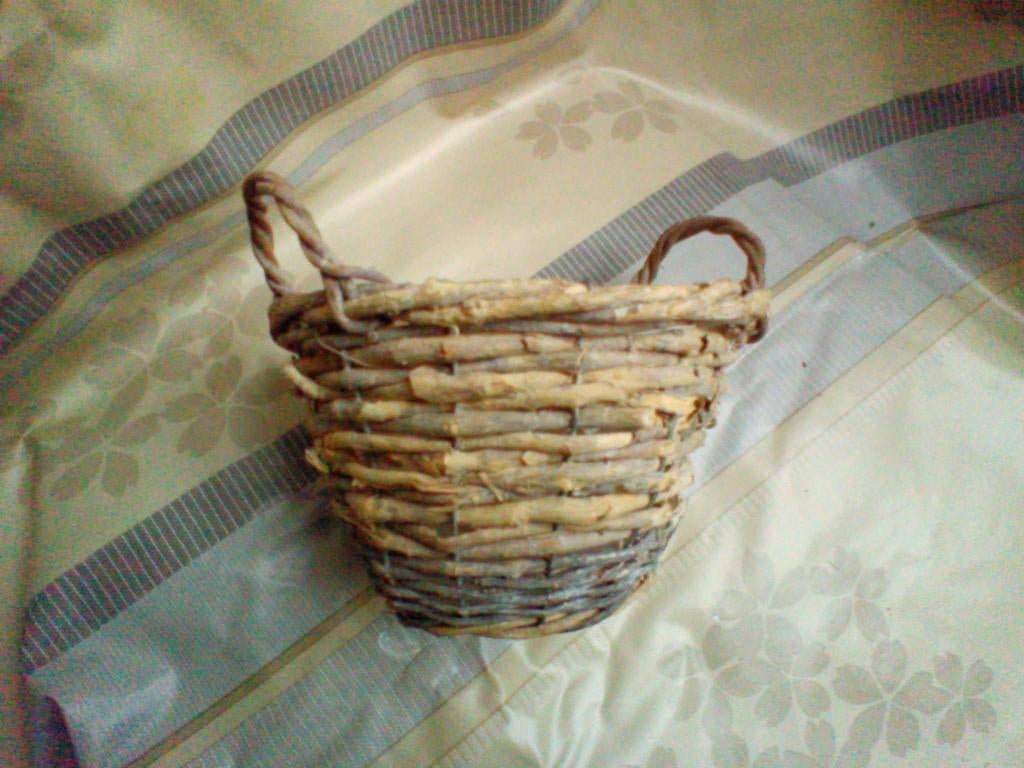 rieten mand decoratie bloemen kerstmis communie huwelijk, Ophalen of Verzenden, Zo goed als nieuw