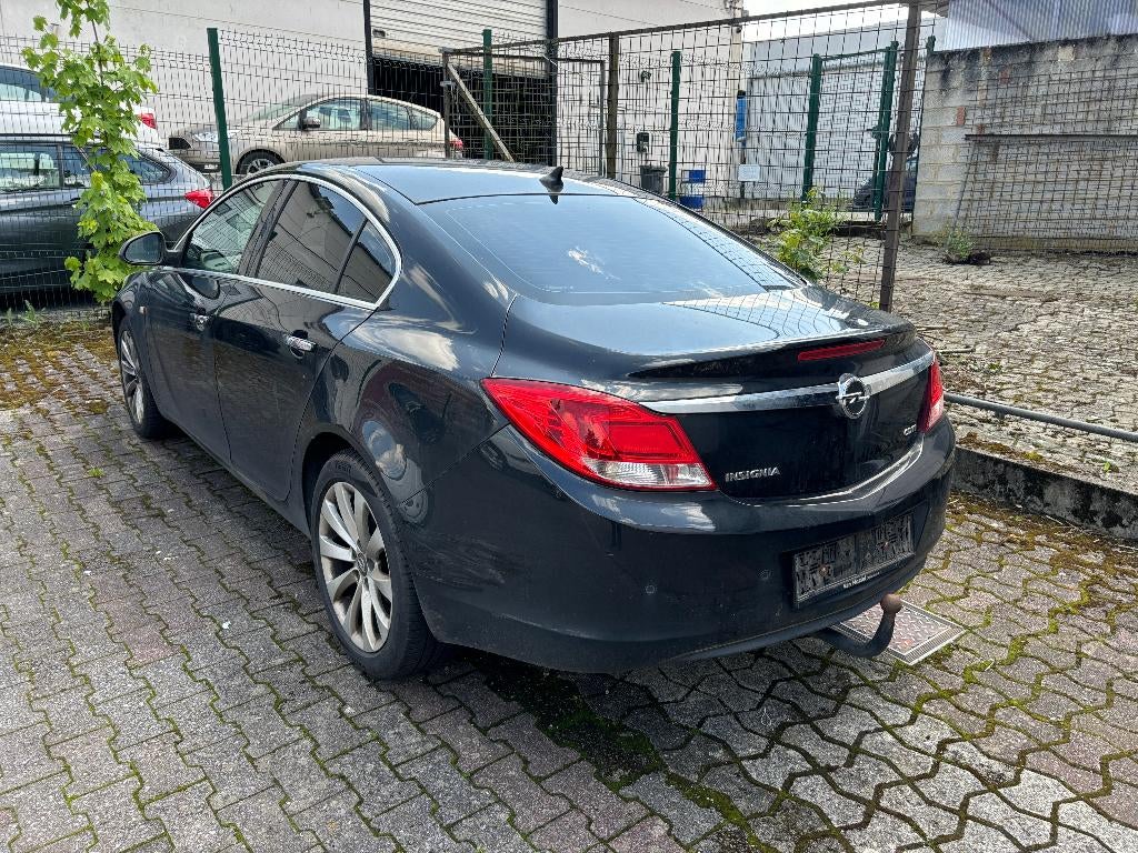 FEU ARRIERE OPEL INSIGNIA A, Ophalen, Gebruikt, RUE BRIGADE PIRON 307, Garage_bila@yahoo.fr