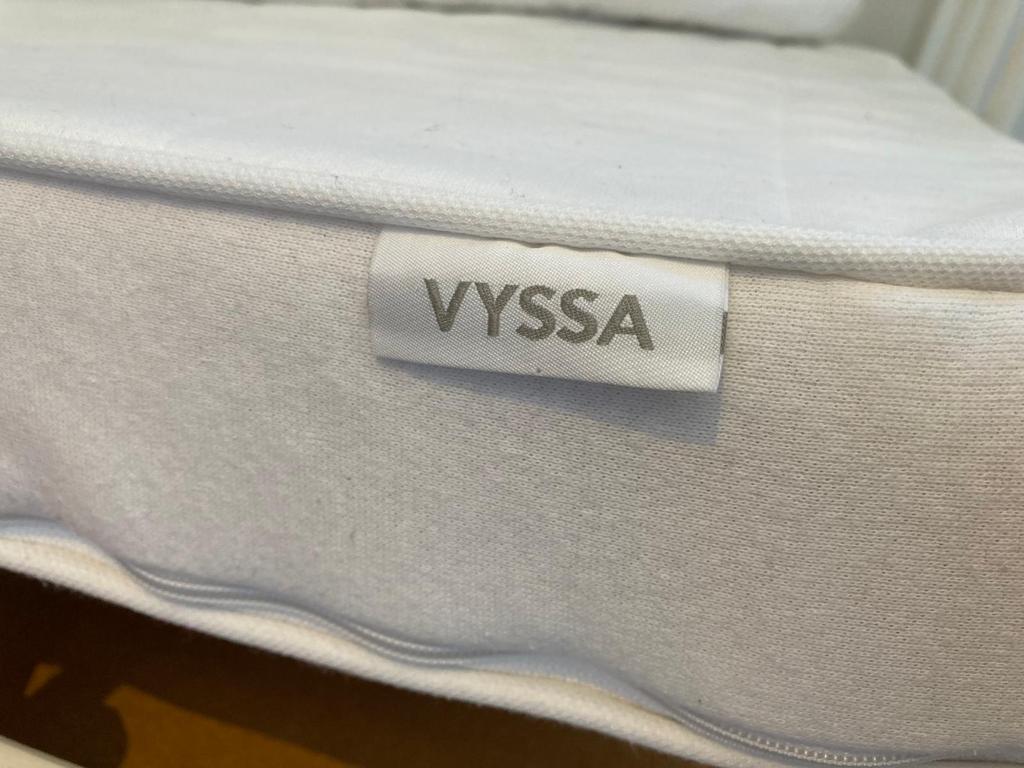 Ikea Vyssa kindermatras 10€, Ophalen, Gebruikt, Minder dan 140 cm, Matras