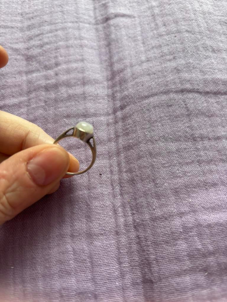 Bague en argent, taille 50 avec pierre de Lune, Enlèvement ou Envoi, Comme neuf, Argent, Argent