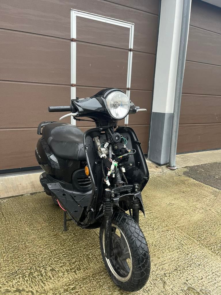 SYM FIDDLE- ACCIDENT- A KLASSE- PROJECT-ONDERDELEN, Ophalen, Zo goed als nieuw, SYM