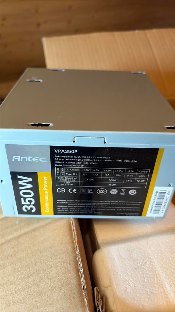 PSU / interne voeding Antec 350 Watt, Computers en Software, Interne voedingen, Ophalen of Verzenden, Zo goed als nieuw