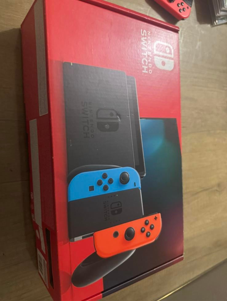 Nintendo Switch V2019, Consoles de jeu & Jeux vidéo, Envoi, Utilisé, Avec 2 manettes, Switch 2019 Upgrade