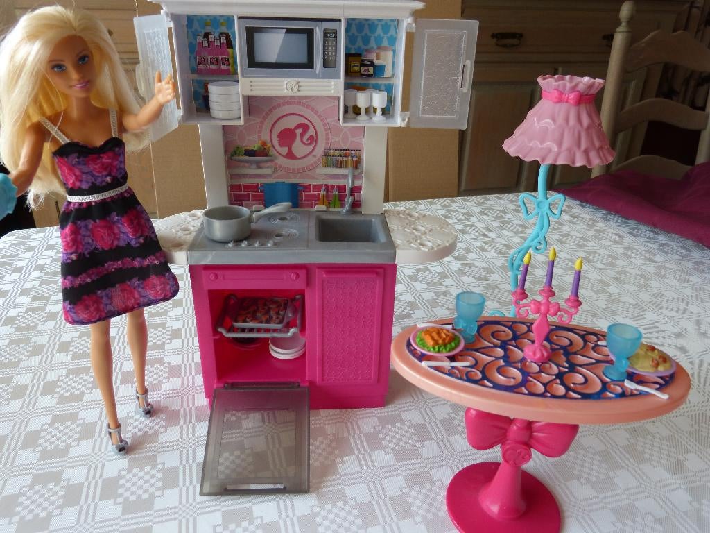 cuisine Barbie, Enfants & Bébés, Enlèvement ou Envoi, Comme neuf, Barbie