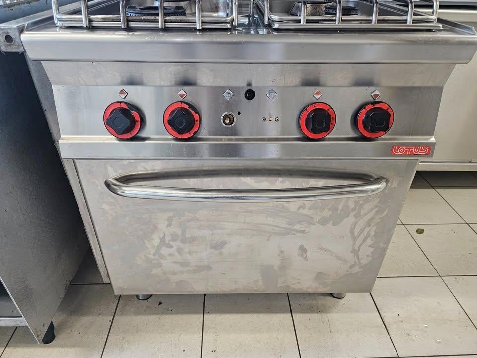 Poêle Lotus 4 feux + four à gaz, Gaz, 85 à 90 cm, 4 zones de cuisson, Enlèvement
