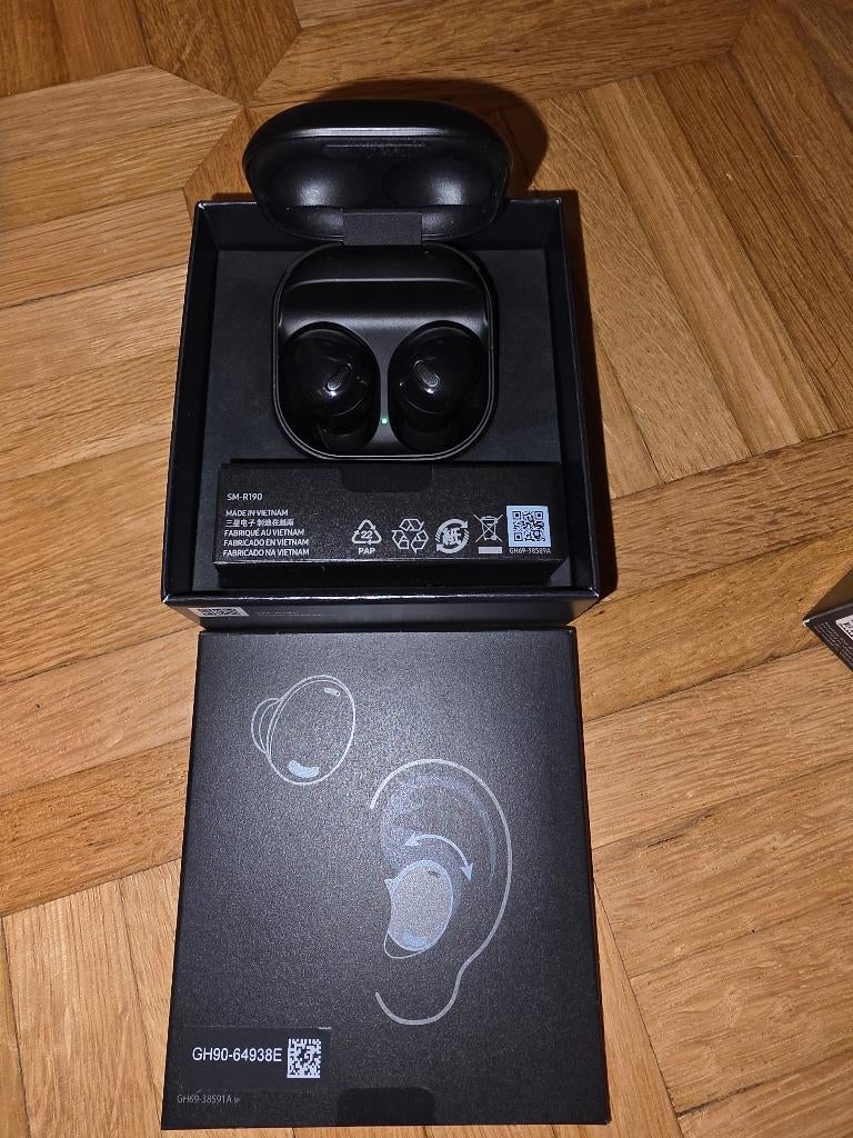Galaxy earbuds pro, Gebruikt, Zwart, Ophalen of Verzenden, Bluetooth