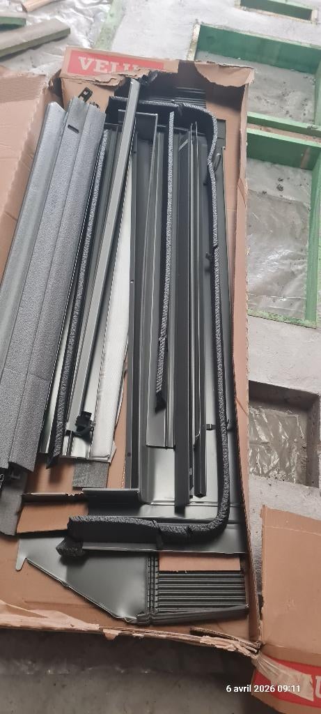 Raccord Velux isolé pour tuile, Bricolage & Construction, Vitres, Châssis & Fenêtres, Enlèvement, Neuf, 80 à 120 cm, 80 à 120 cm