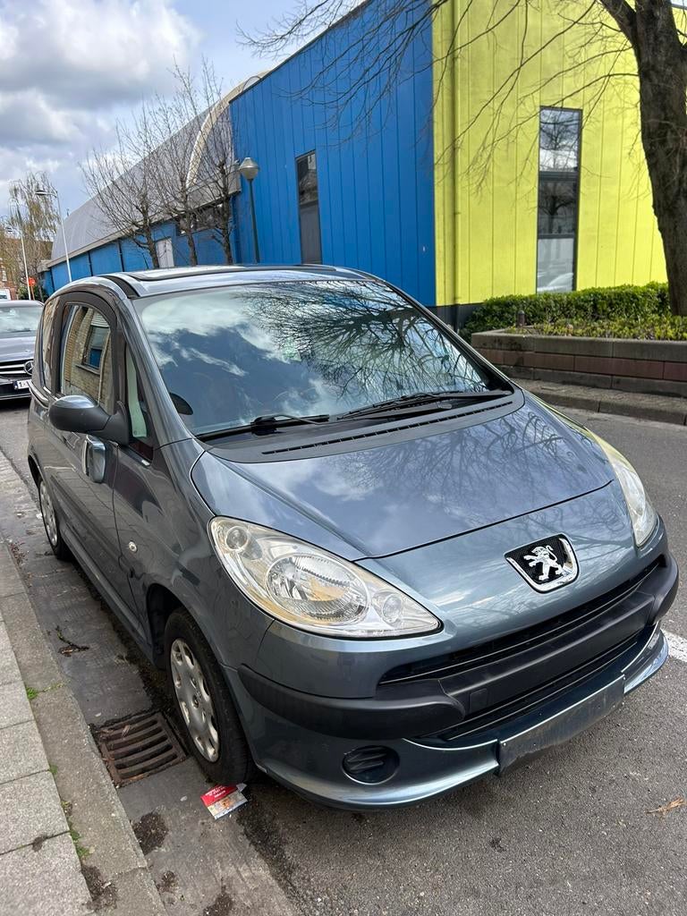 Peugot 1007 essence, 4 zetels, Stof, Elektrische ramen, Blauw