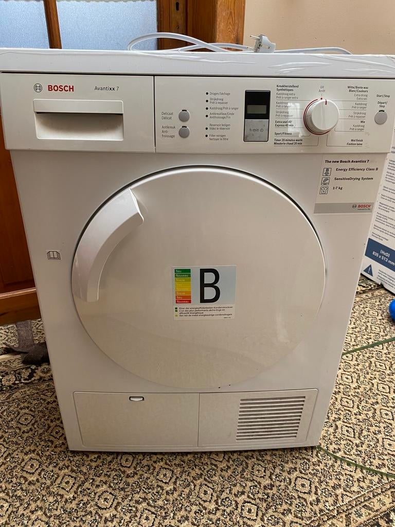 Sèche-linge Bosch 7kg (quasis neuf), efficacité énergique, Electroménager, Enlèvement, Comme neuf