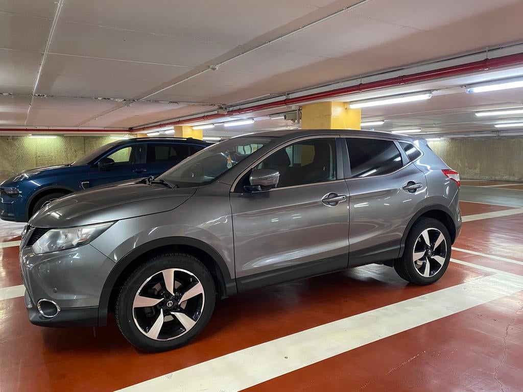 NISSAN QASHQAI, Autos, Nissan, Particulier, Qashqai, Caméra 360°, 4x4, ABS, Caméra de recul, Régulateur de distance, Airbags, Air conditionné