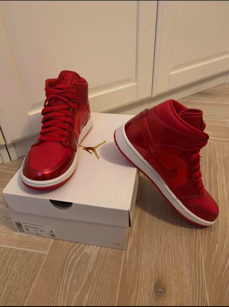 Basket Nike Air Jordan 1 Mid SE Pomegranate neuves, Enlèvement ou Envoi, Neuf, Chaussures