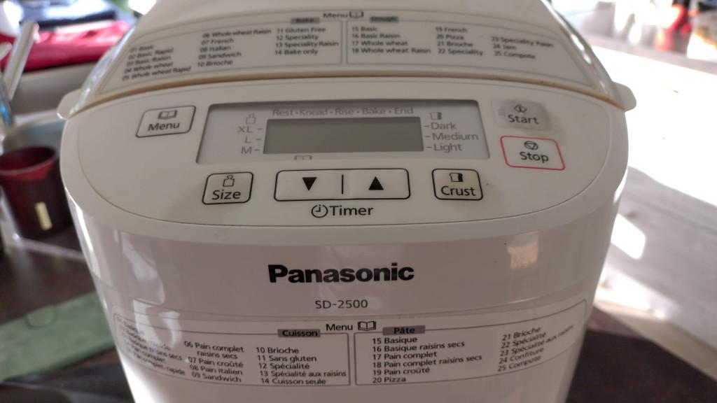 Panasonic SD-2500 broodbakmachine, Elektronische apparatuur, Broodbakmachines, 400 tot 800 gram deeg, Ophalen, Gebruikt, Met timer
