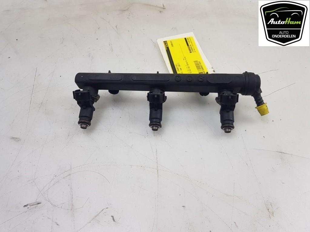 RAMPE D'INJECTION Seat Mii (01-2011/07-2019) (|04C133317M|), Autos : Pièces & Accessoires, Utilisé, Seat