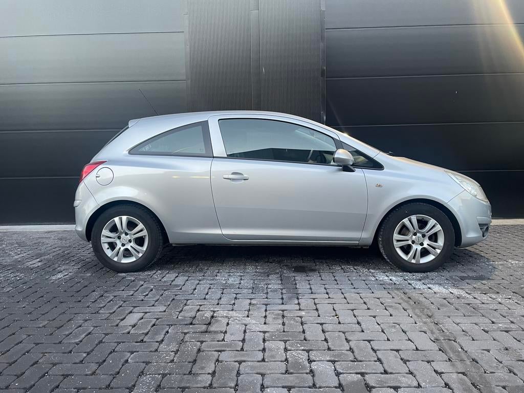 Opel, corsa, essence vc, ve, clim Jante Control carnet, Autos, Argent ou Gris, Achat, Entreprise, Boîte manuelle