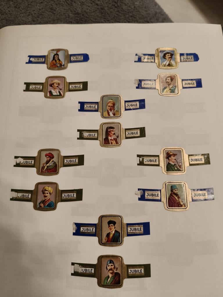 Een 800 a 1000 tal sigarenbanden, Verzamelen, Ophalen