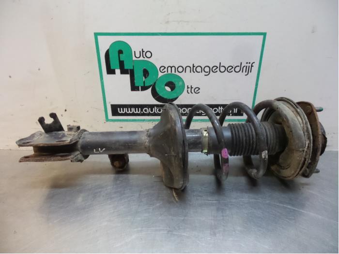 Barre amortisseur avant gauche d'un Kia Sportage (Sportage 0, Kia, -, 3 mois de garantie, Utilisé