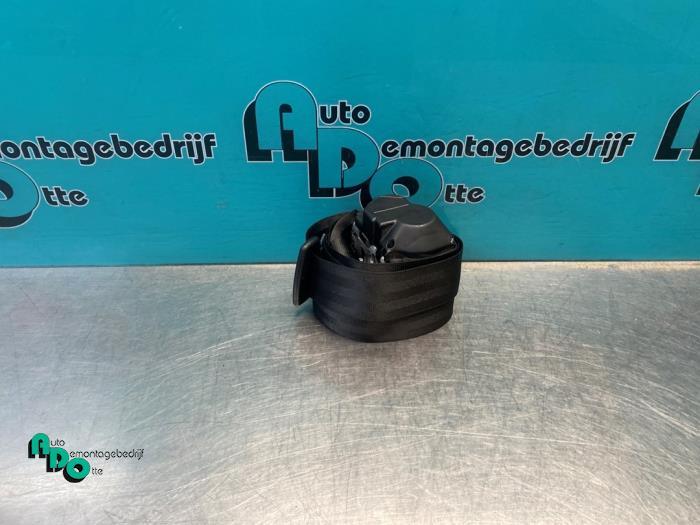 Veiligheidsgordel links-achter van een Volkswagen Polo (Polo, Auto-onderdelen, Gebruikt, -, Volkswagen, -