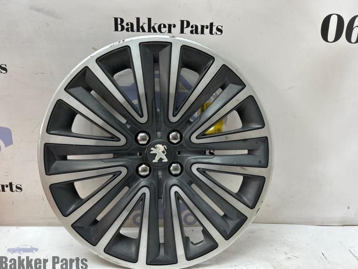 Wieldop van een Peugeot 2008, Auto-onderdelen, Banden en Velgen, Personenwagen, Gebruikt, 3 maanden garantie