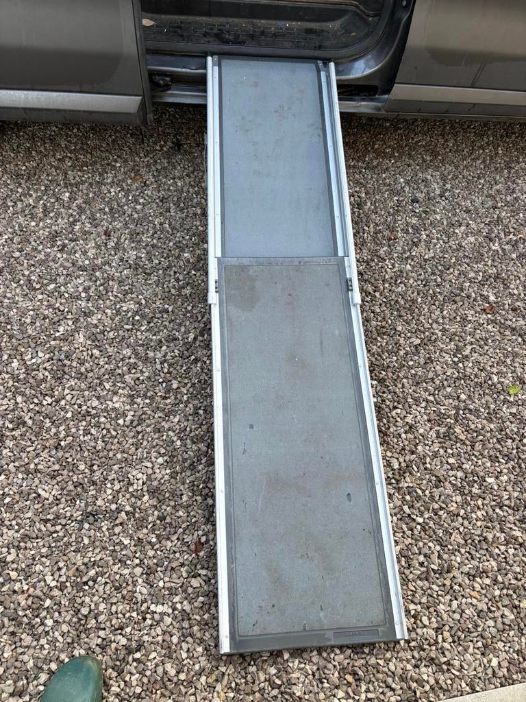 Honden loopplank uitschuifbaar, Dieren en Toebehoren, Honden-accessoires, Ophalen, Gebruikt