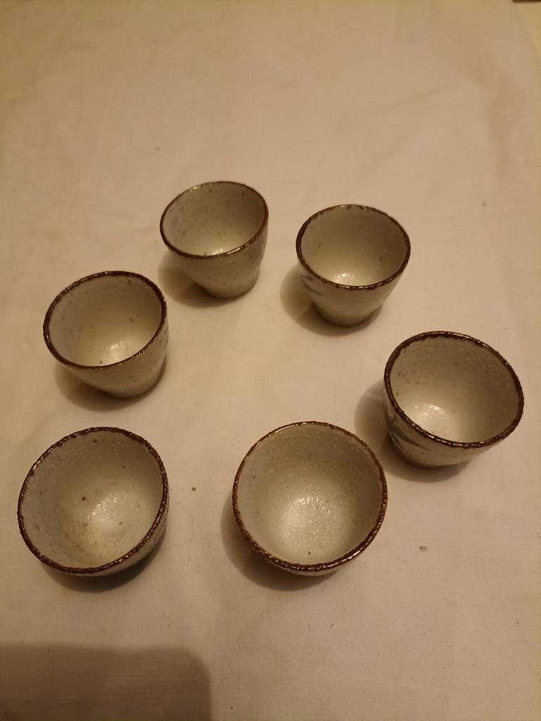 Petites tasses japonaise., Maison & Meubles, Cuisine | Vaisselle, Céramique, Enlèvement ou Envoi