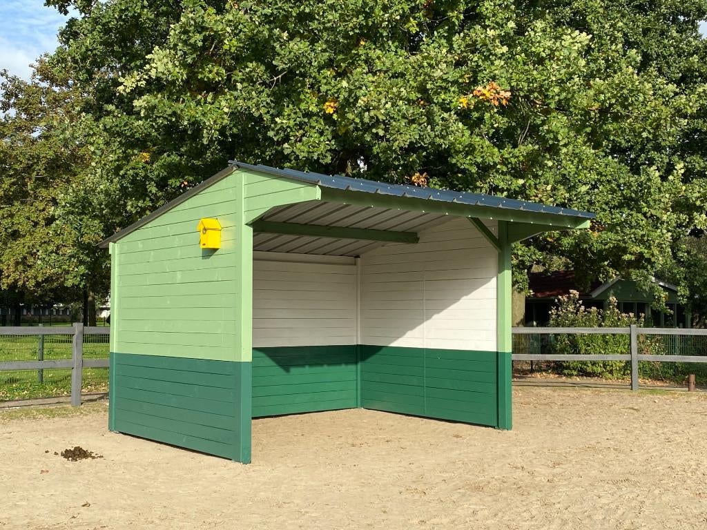 Schuilhok 3x4m + oversteek in massief Douglashout, Dieren en Toebehoren, Stalling en Weidegang, Opfok, Stalling, Weidegang, 2 of 3 paarden of pony's