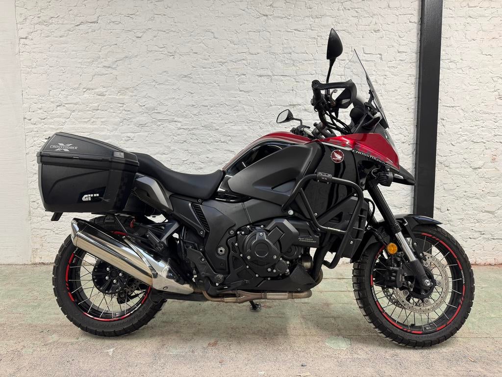 Honda VFR 1200 X DCT Crosstourer (bj 2018), Motos, Motos | Honda, Poignées chauffantes, Tourisme, Plus de 35 kW, Particulier