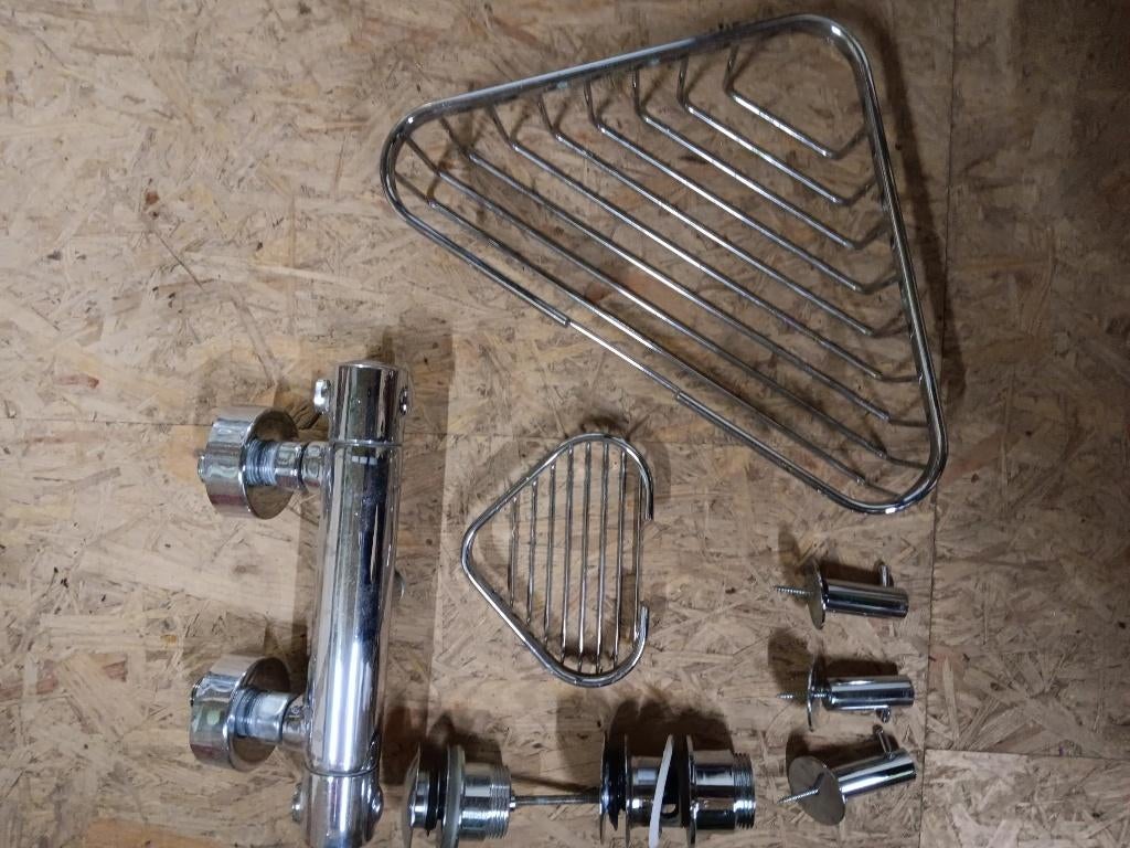 sanitaire, Enlèvement, Utilisé, Chrome, Douche