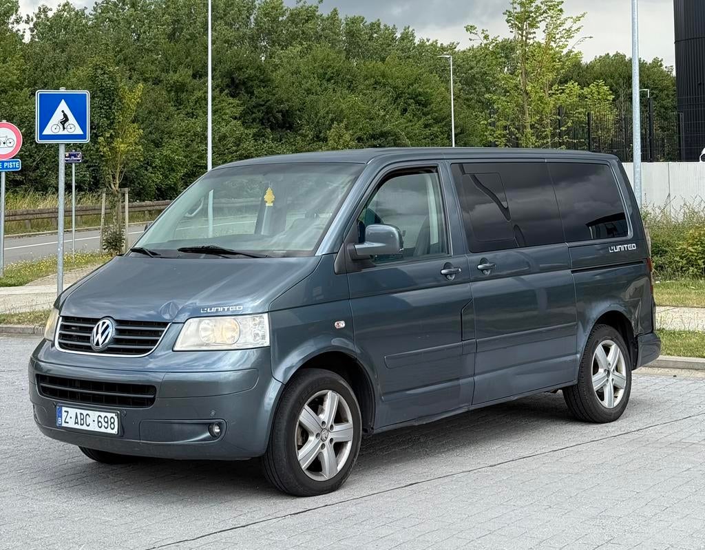 Volkswagen T5 MULTIVAN • Automatique • 2.5tdi, Autos, Volkswagen, Achat, Entreprise, Diesel, Automatique